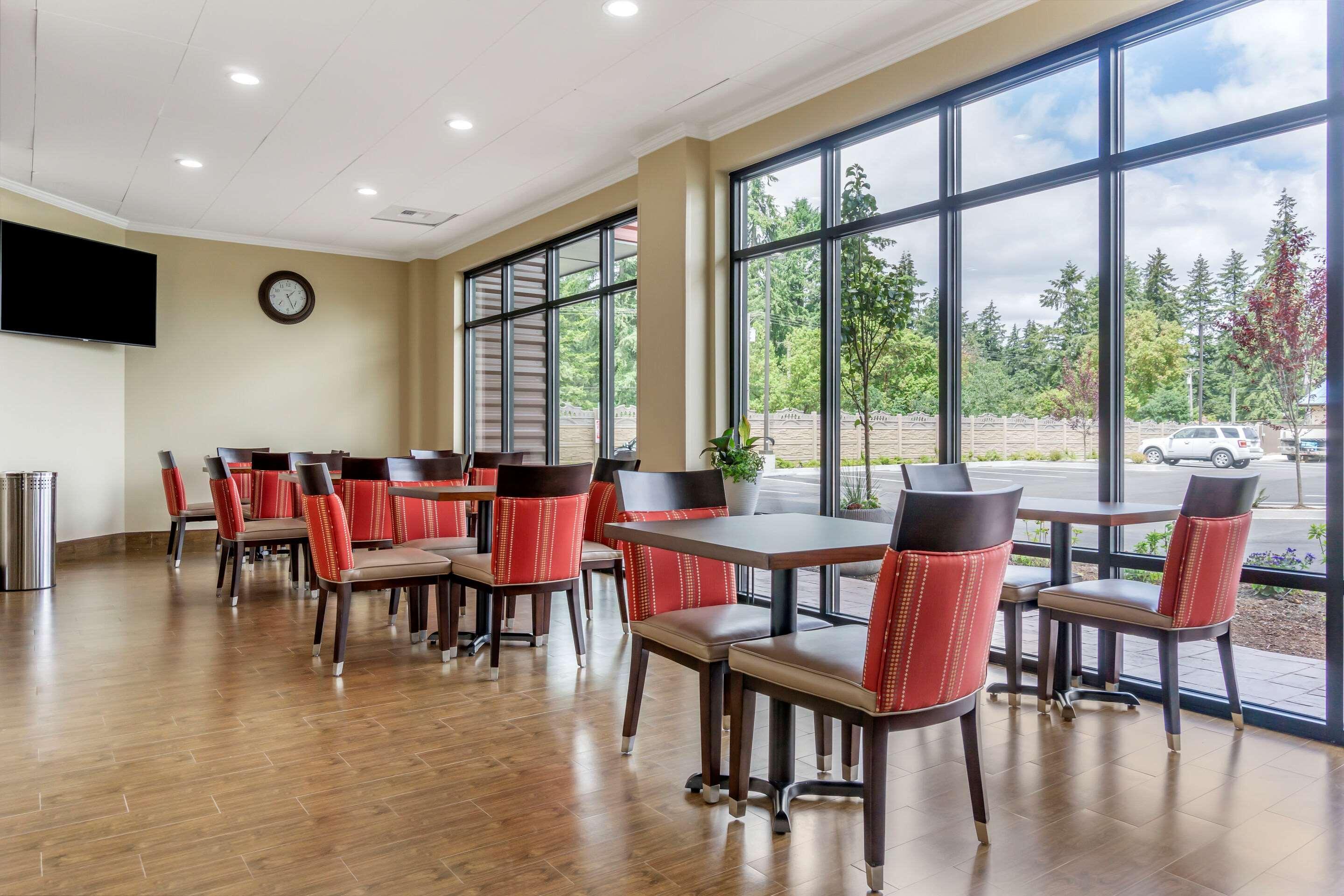 Comfort Inn & Suites Lakewood By Jblm Dış mekan fotoğraf